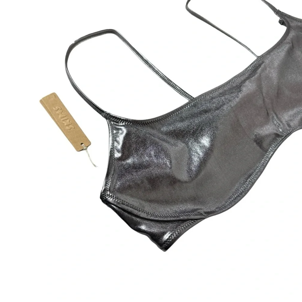 Skims Micro Scoop Bikini Top in‎ Carbon Metallic 3X